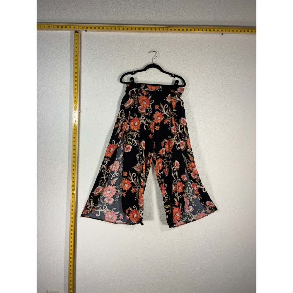 Xhilaration Black Floral Wide Leg Side Slit Pants Boho Smocked Waist Medium